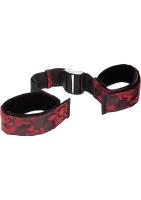 Фиксатор на руки, Scandal