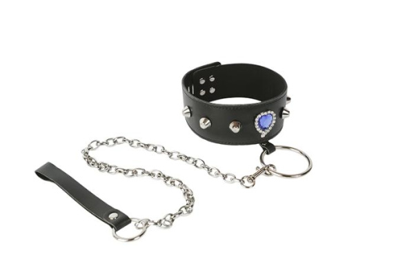 Ошейник с большим синим кристаллом и поводком